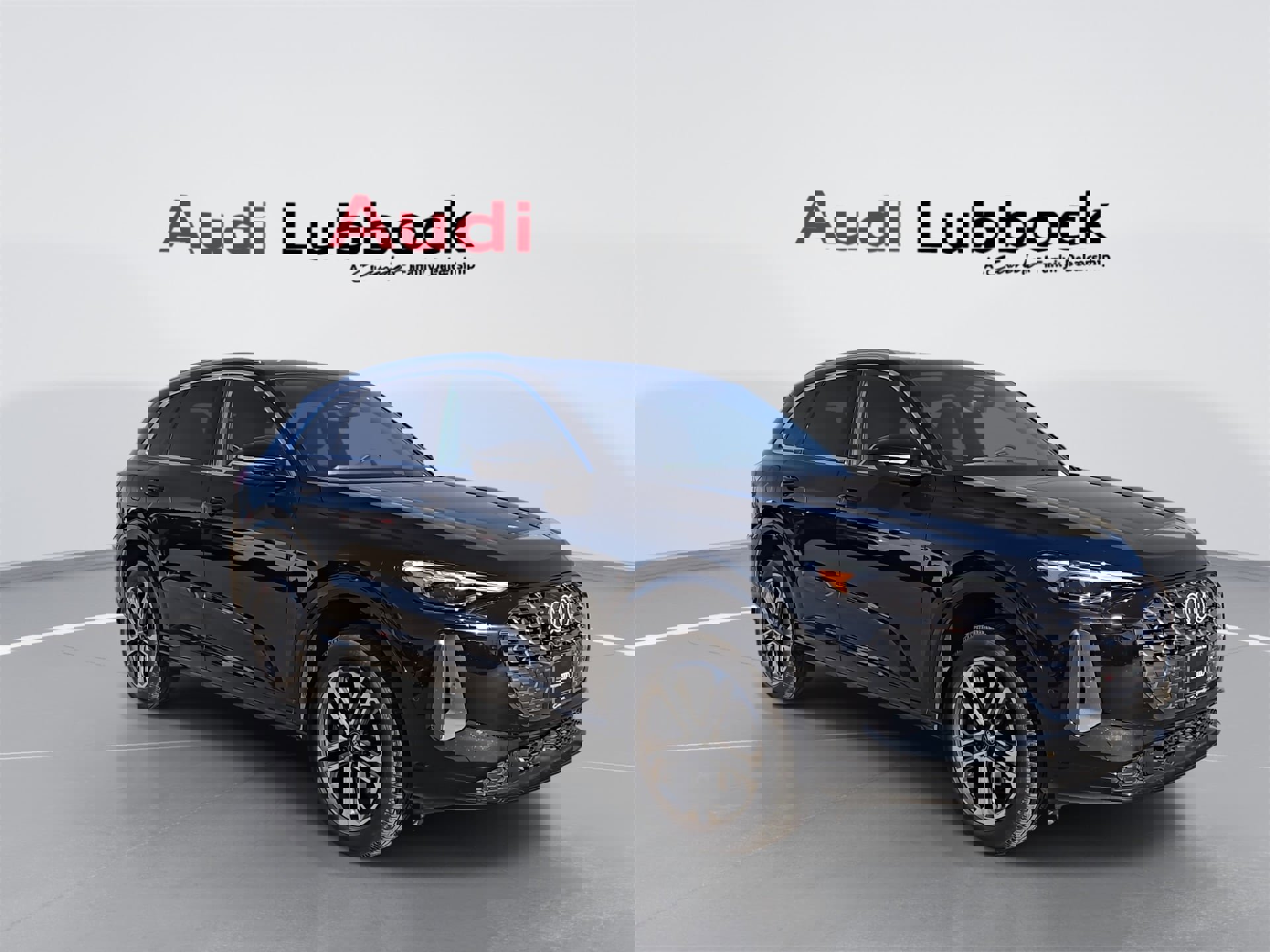 Used 2025 Audi Q5 Premium Plus w/ Premium Plus image 2