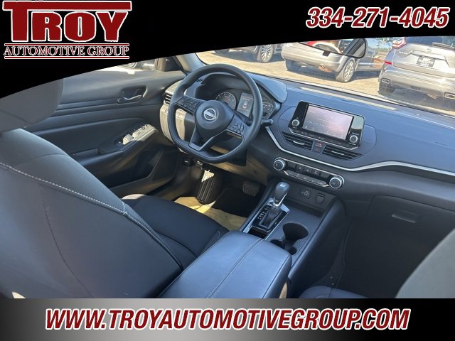 Used 2024 Nissan Altima 2.5 S image 23