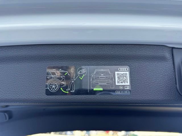 Certified 2025 Audi Q3 2.0T Premium w/ Convenience Package image 26