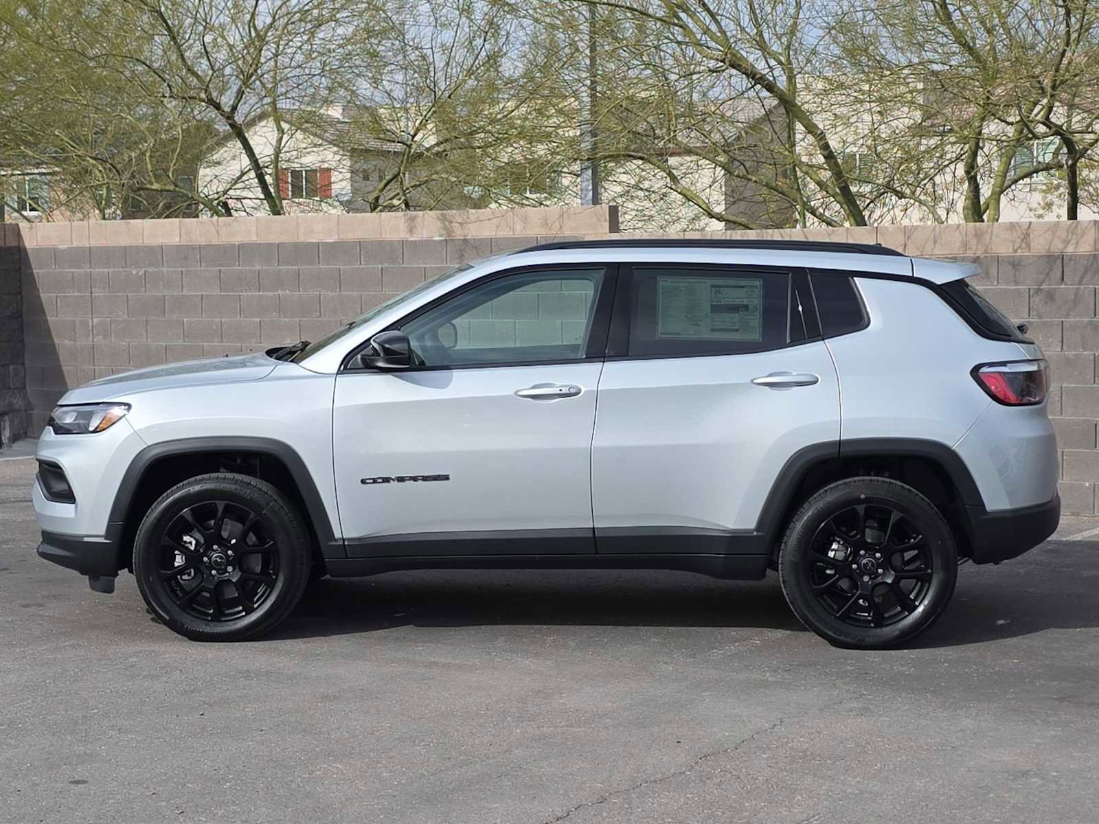 New 2026 Jeep Compass Latitude AWD/4WD image 5