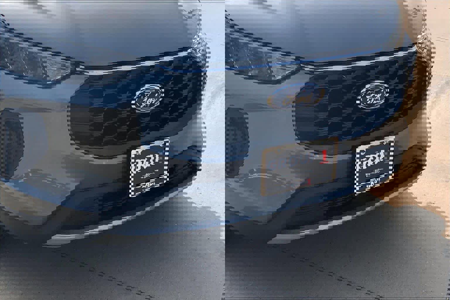 Used 2025 Ford Escape ST-Line image 28