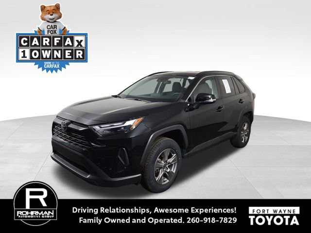 Used 2024 Toyota RAV4 XLE image 1