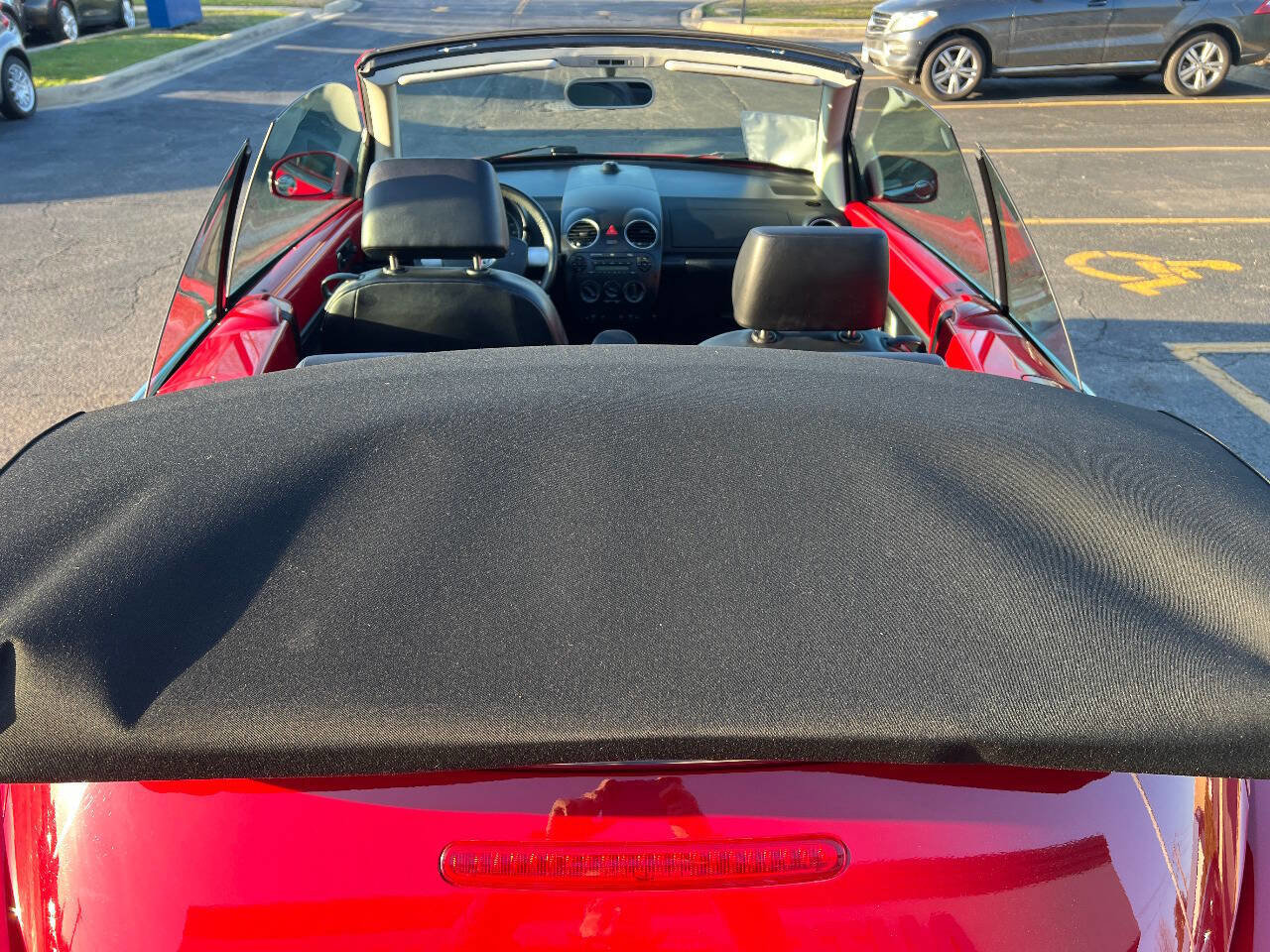 Used 2008 Volkswagen Beetle SE image 18