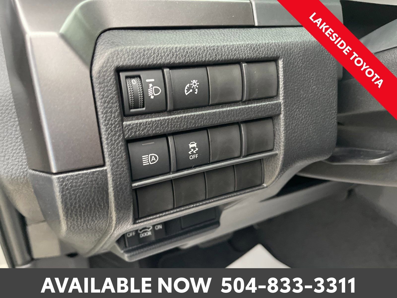 Certified 2025 Toyota Tacoma SR5 image 31