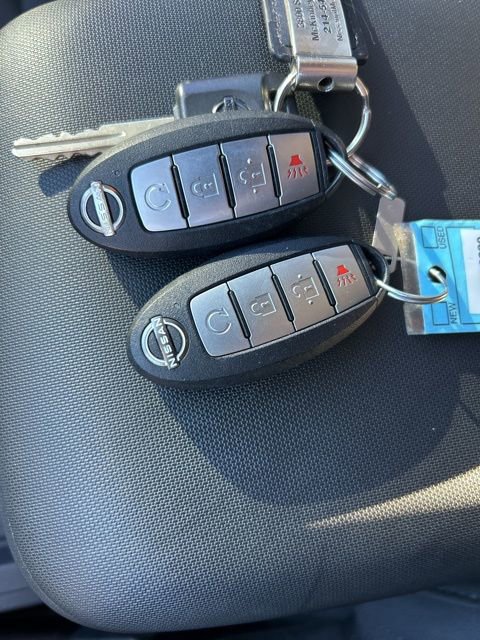 Used 2022 Nissan Frontier SV image 20