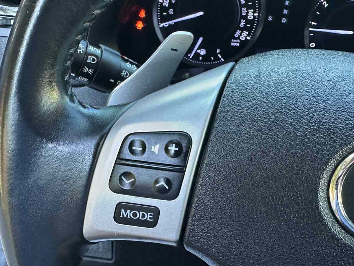 Used 2012 Lexus IS 250C image 39
