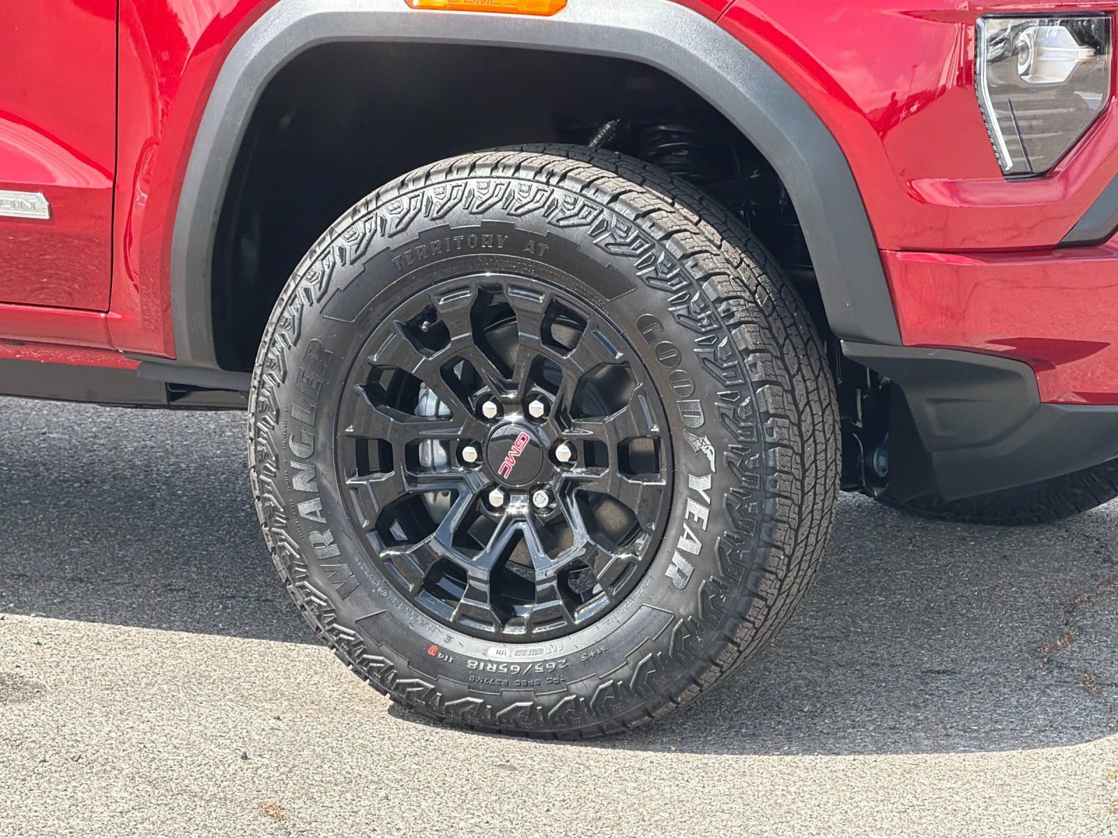 New 2026 GMC Canyon Elevation w/ Convenience Package RWD image 24
