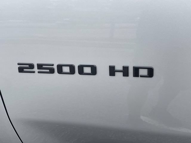 Used 2021 Chevrolet Silverado 2500 Custom w/ Custom Value Package AWD/4WD image 9