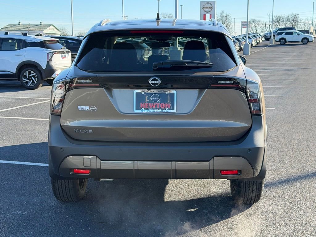 New 2026 Nissan Kicks SV w/ SV Premium Package image 5