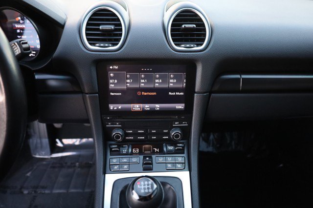 Used 2018 Porsche 718 Cayman image 30