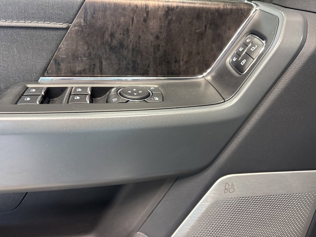 Used 2023 Ford F150 Lariat w/ Equipment Group 502A High image 28