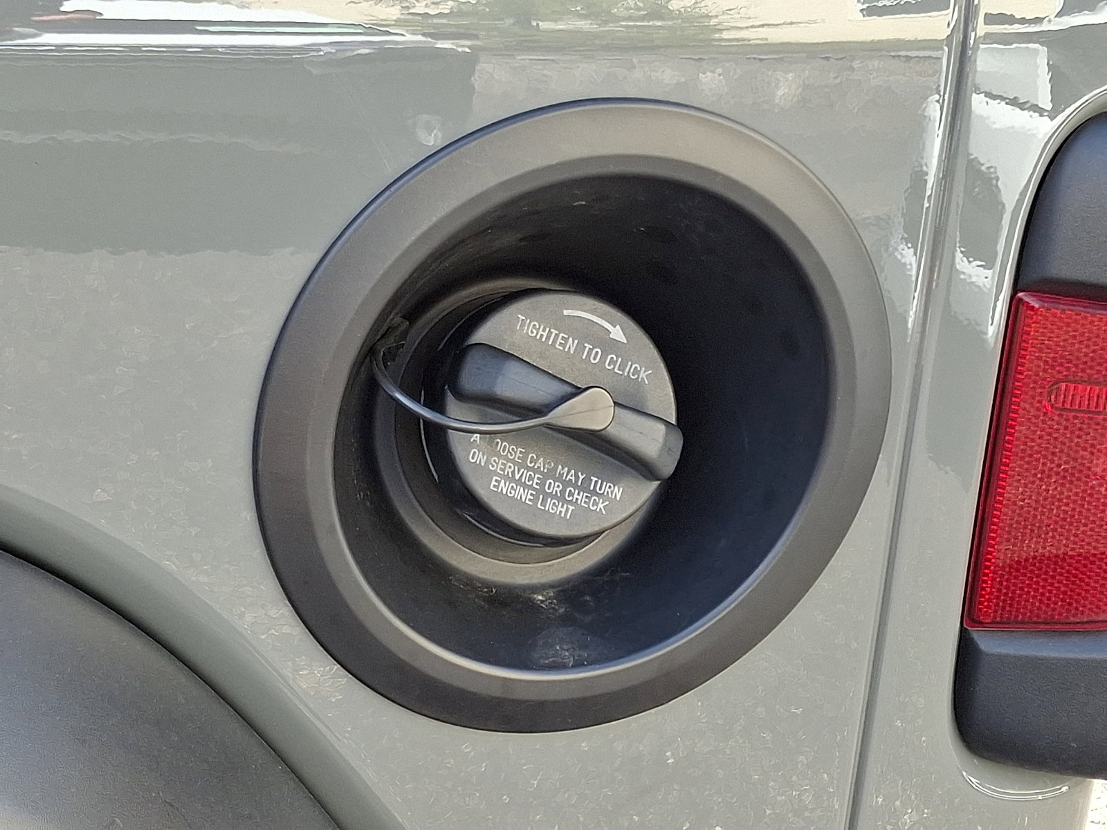 Certified 2022 Jeep Wrangler Sport AWD/4WD image 28