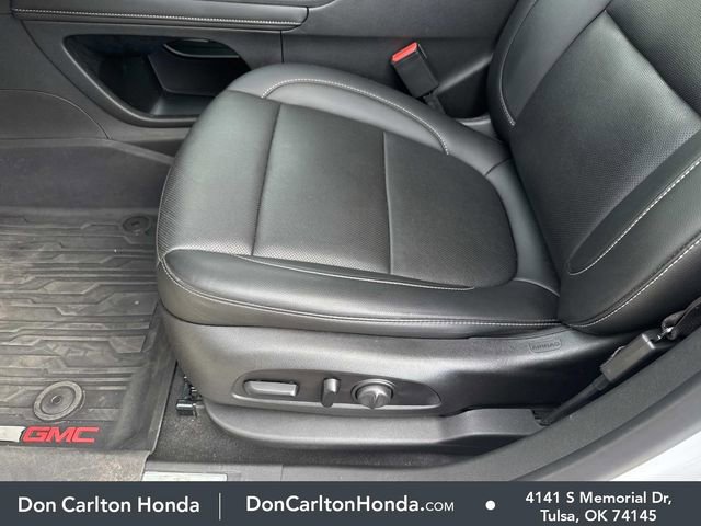 Used 2021 GMC Acadia SLT w/ Elevation Edition FWD image 13