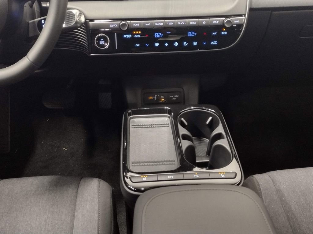 New 2026 Hyundai Ioniq 5 SE image 32