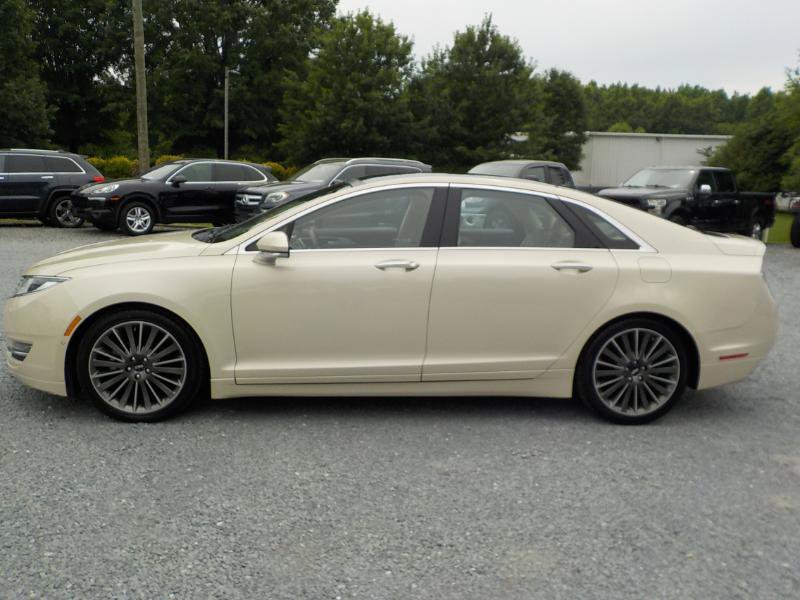 Used 2015 Lincoln MKZ Hybrid w/ Equipment Group 202A Reserve image 2