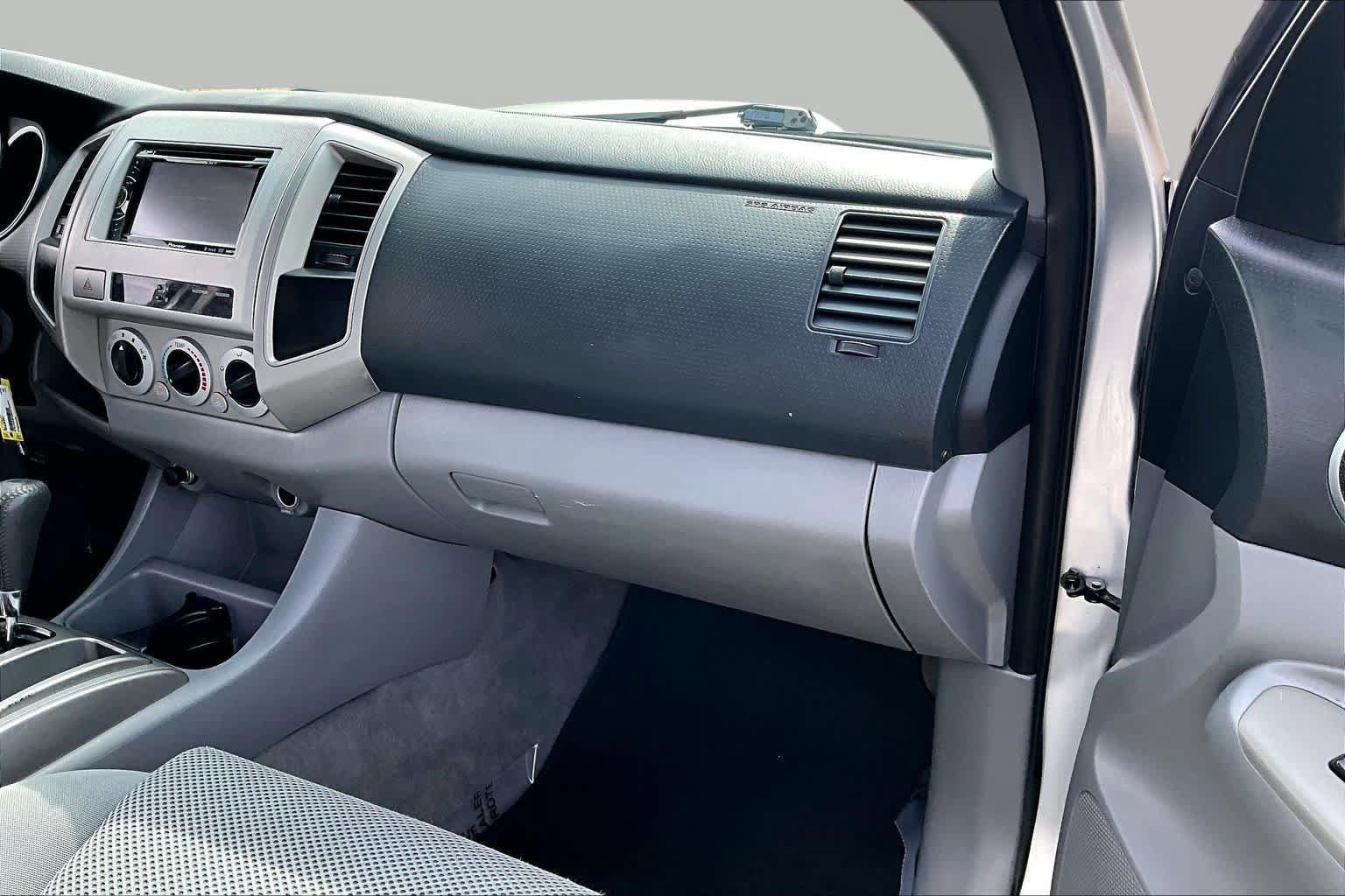 Used 2006 Toyota Tacoma PreRunner w/ TRD Sport Pkg #1 RWD image 18