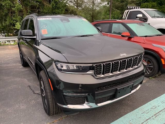 Certified 2024 Jeep Grand Cherokee L Limited AWD/4WD image 6