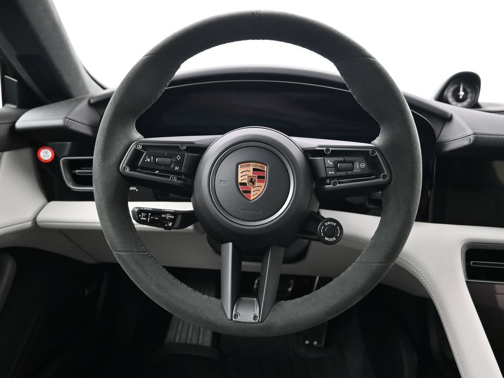 New 2026 Porsche Taycan GTS AWD/4WD image 13