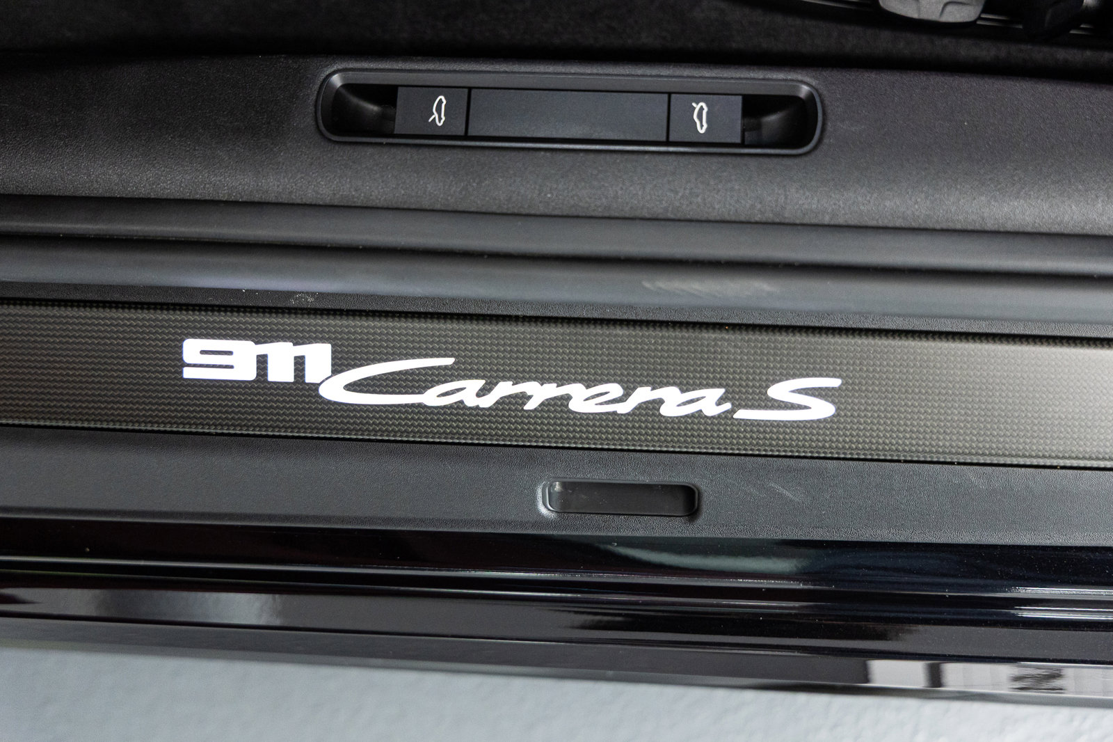 Used 2023 Porsche 911 Carrera S RWD image 23