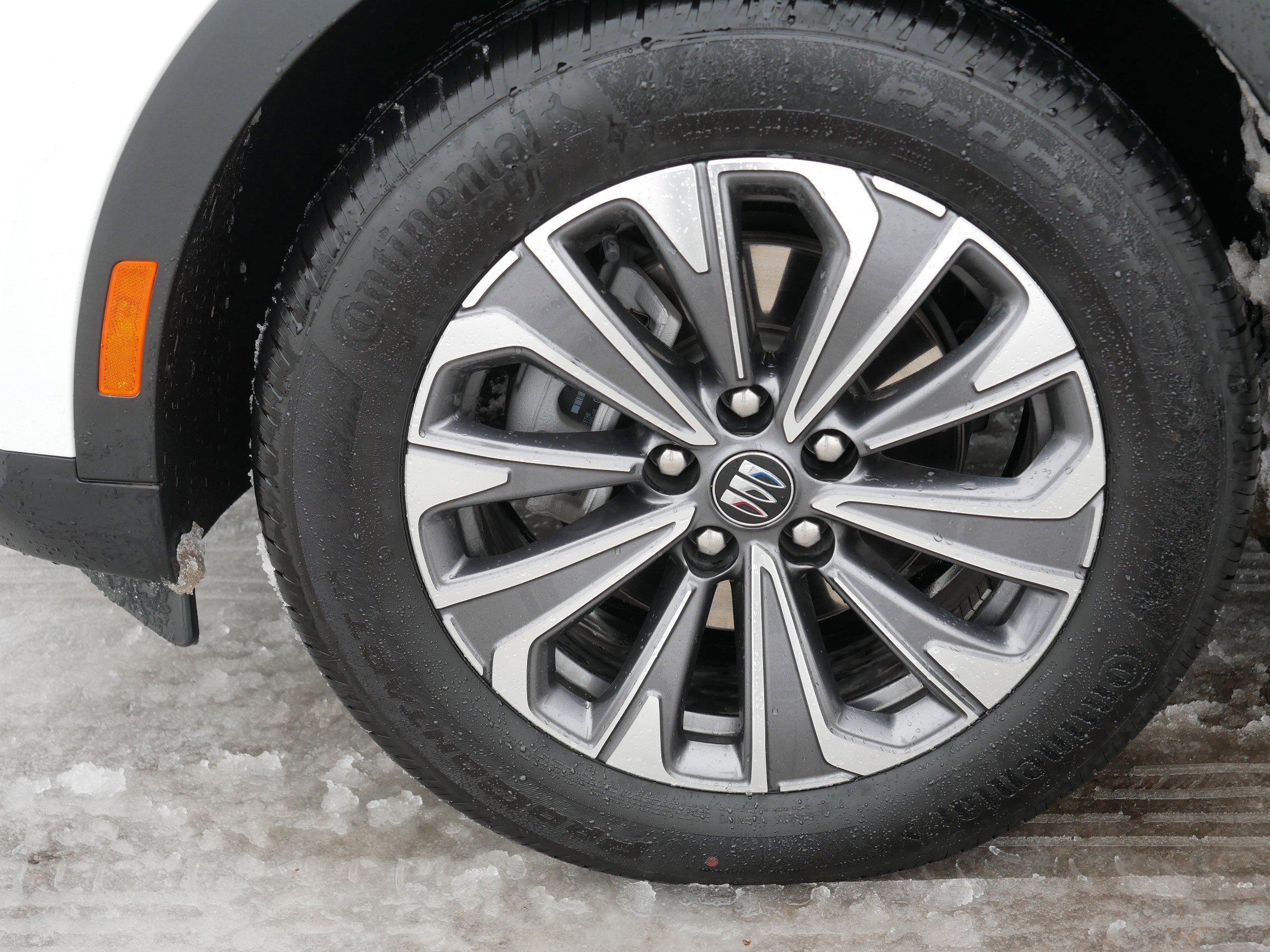 Certified 2025 Buick Envision Preferred image 15