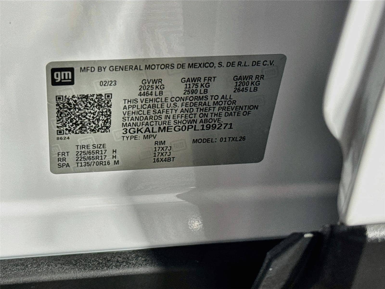 Used 2023 GMC Terrain SLE w/ Driver Convenience Package FWD image 32