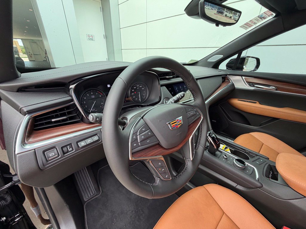 New 2026 Cadillac XT5 Premium Luxury w/ Driver Assist Package FWD image 15