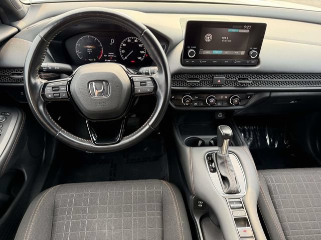 Used 2025 Honda HR-V Sport image 10
