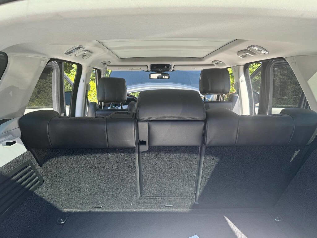 Used 2015 Land Rover Range Rover Supercharged image 35