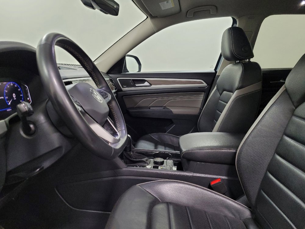 Used 2021 Volkswagen Atlas SEL Premium image 17