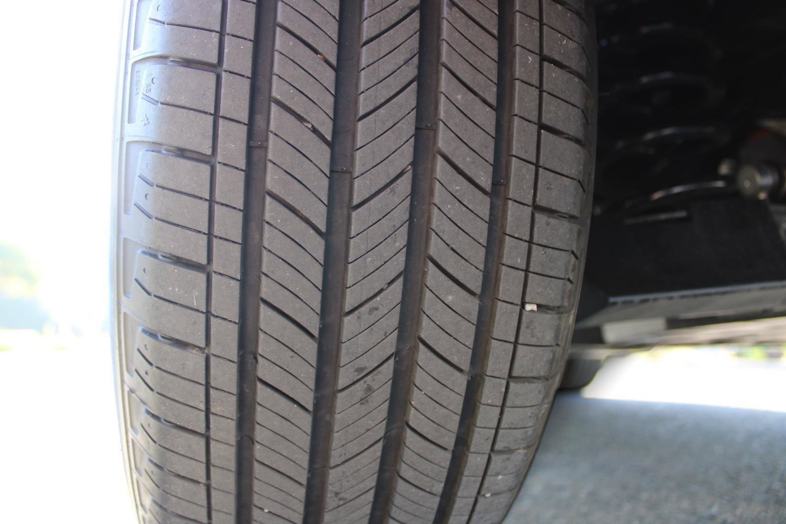 Used 2024 Toyota RAV4 Limited image 14