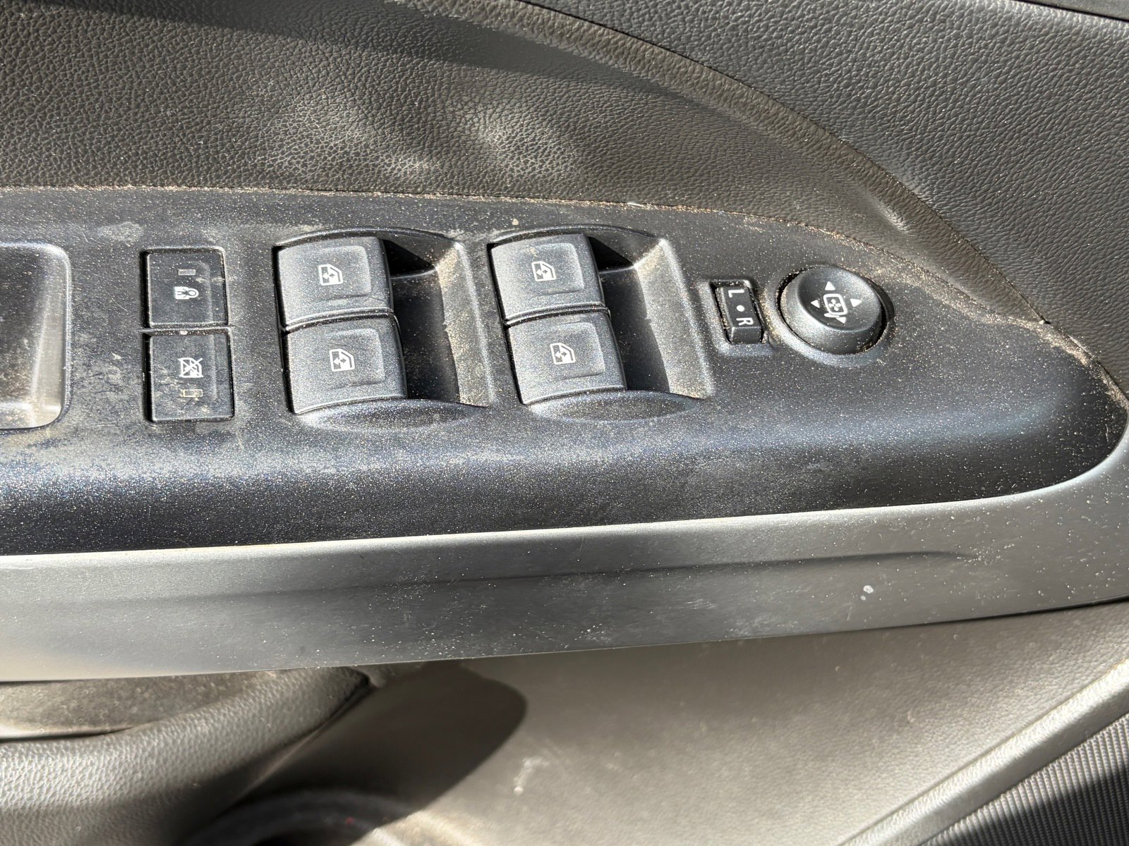 Used 2020 Chevrolet Colorado LT w/ LT Convenience Package image 8