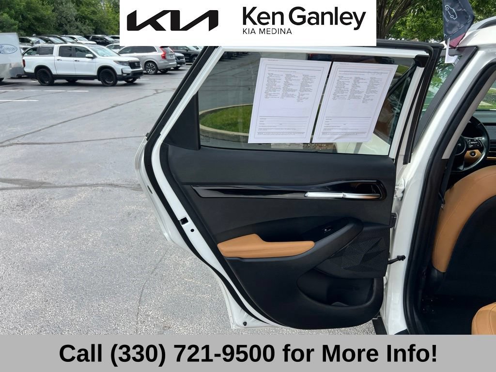Certified 2024 Kia Seltos EX FWD image 47
