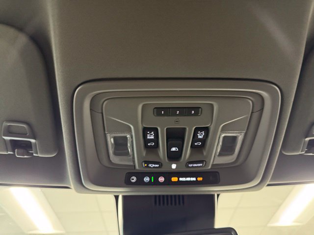 New 2026 GMC Sierra 1500 SLT w/ SLT Premium Plus Package AWD/4WD image 22