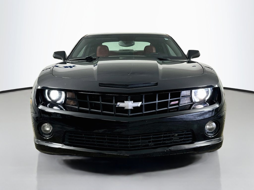 Used 2010 Chevrolet Camaro SS w/ RS Package RWD image 2