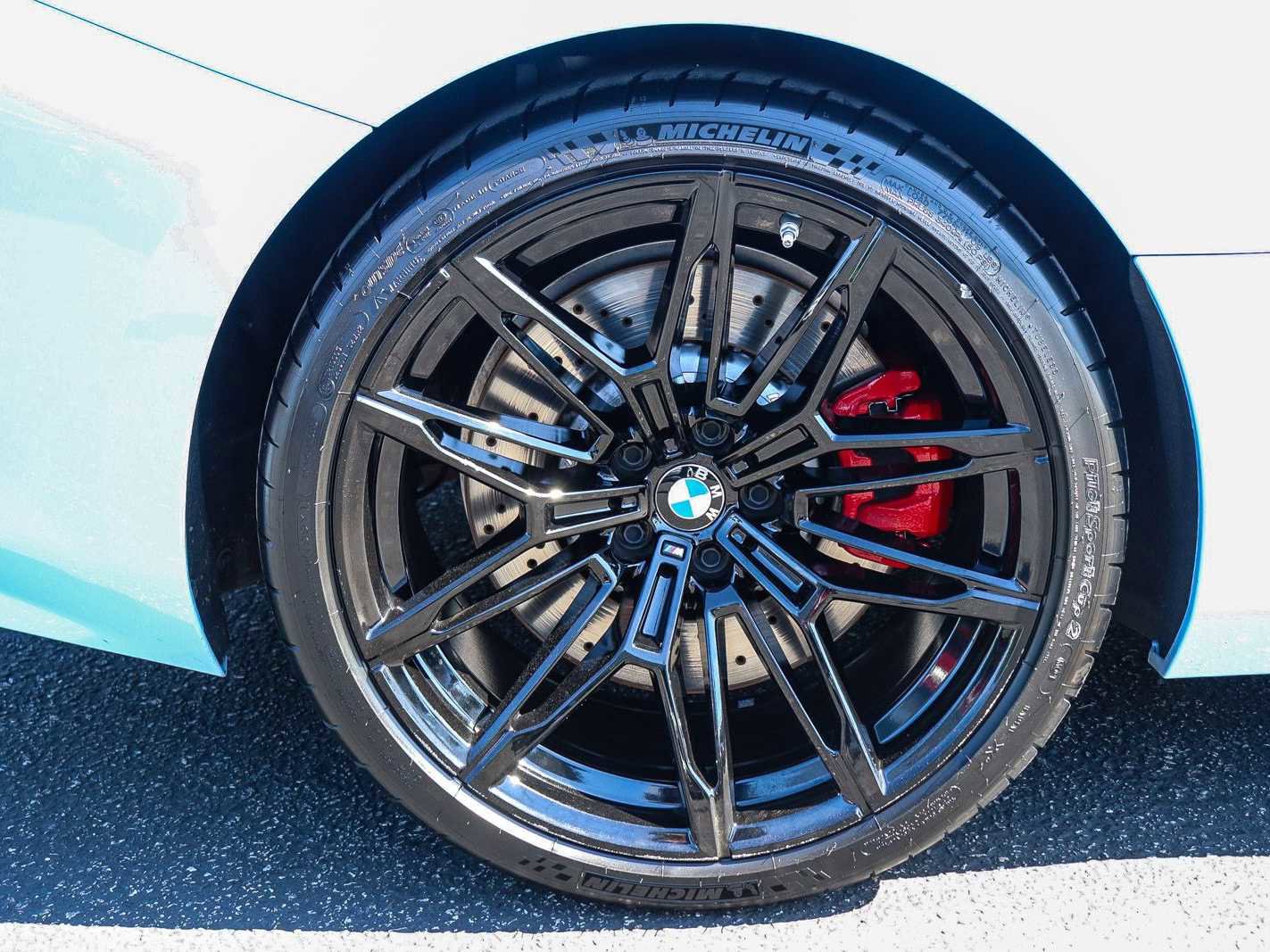 Used 2024 BMW M2 w/ Lighting Package RWD image 10
