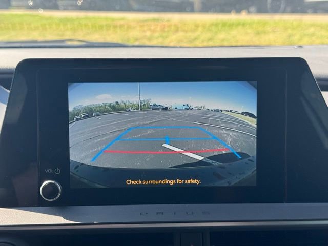 Used 2025 Toyota Prius XLE image 23