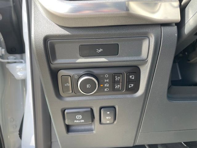 New 2026 Ford F150 Lariat w/ Equipment Group 501A Mid image 17