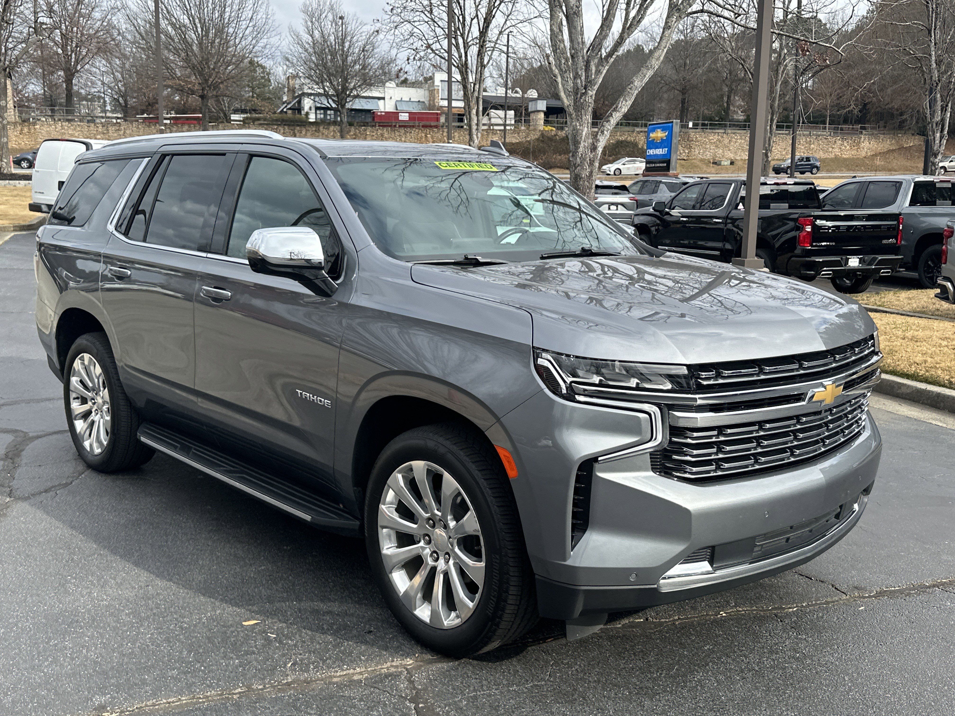 Used 2021 Chevrolet Tahoe Premier w/ Premium Package image 3