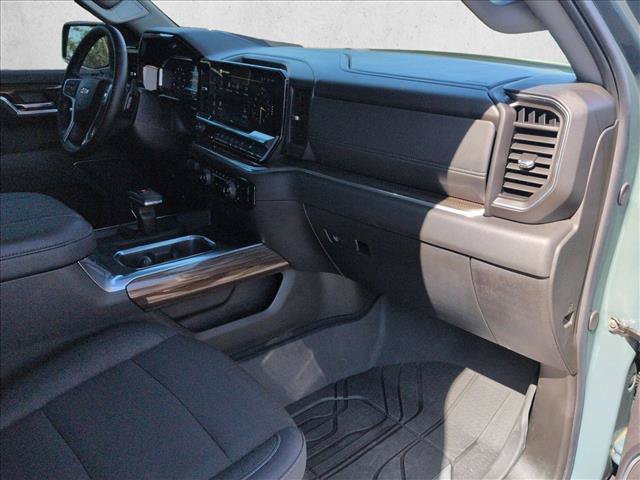 Used 2025 Chevrolet Silverado 1500 LT w/ Safety Package RWD image 29