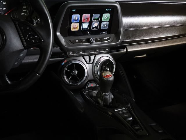 Used 2016 Chevrolet Camaro SS RWD image 14