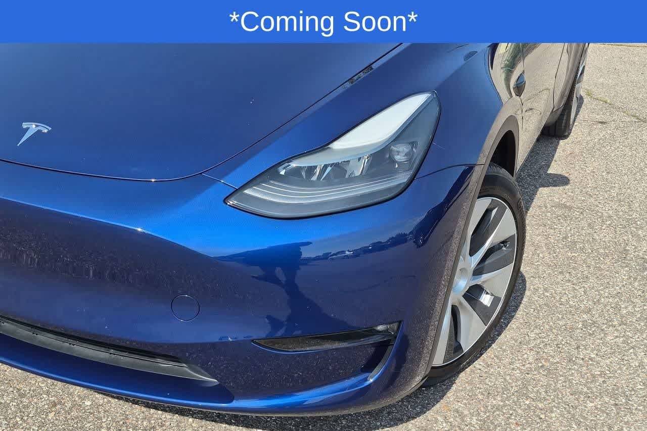 Used 2023 Tesla Model Y Long Range AWD/4WD image 10