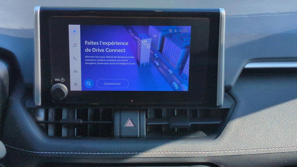 Used 2024 Toyota RAV4 XLE FWD image 14