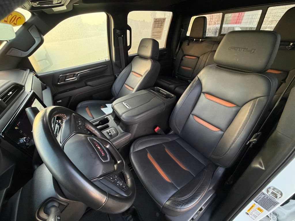 Used 2024 GMC Sierra 2500 AT4 w/ AT4 Premium Plus Package AWD/4WD image 10