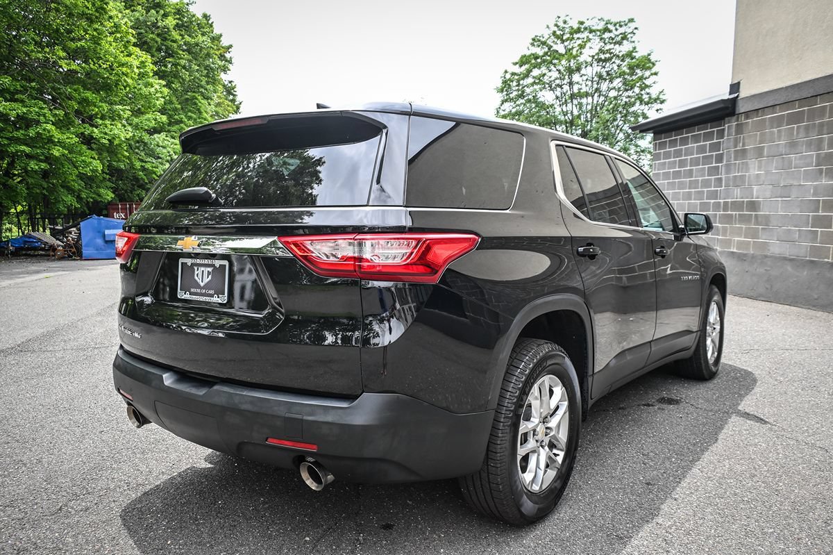Used 2019 Chevrolet Traverse LS w/ LPO, Floor Liner Package AWD/4WD image 5