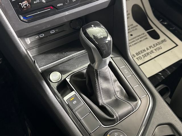Used 2023 Volkswagen Tiguan SE w/ Panoramic Sunroof Package AWD/4WD image 38