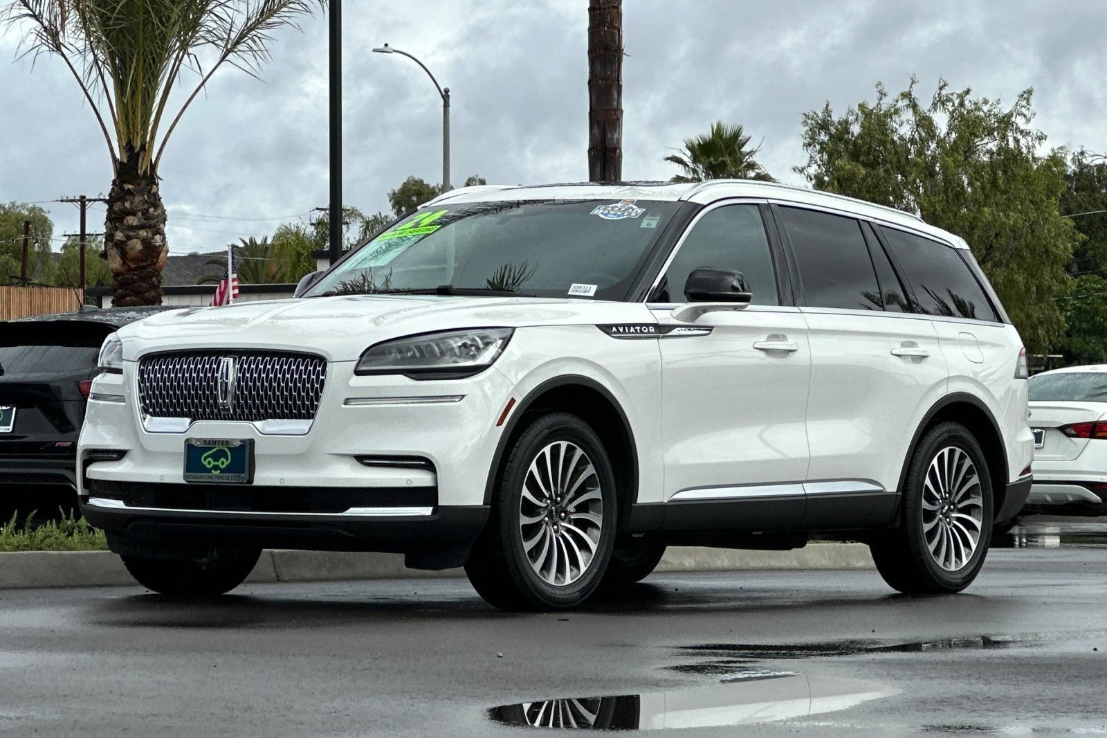 Used 2024 Lincoln Aviator Reserve AWD/4WD image 7
