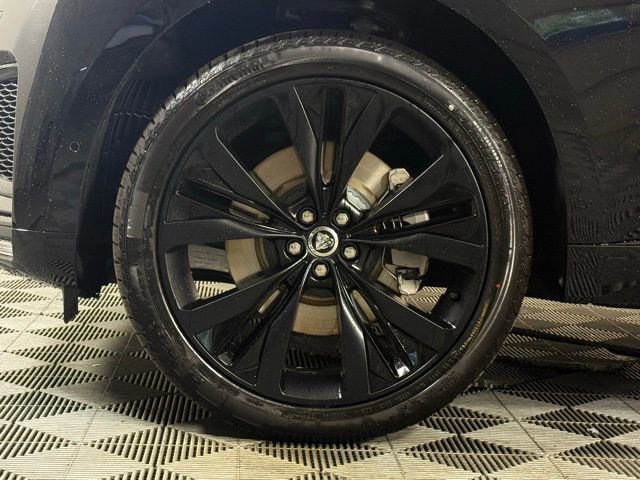 New 2026 Jaguar F-PACE R-Dynamic S image 15