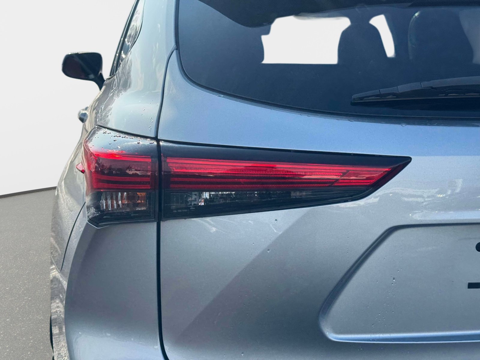 Used 2021 Toyota Highlander Platinum image 11