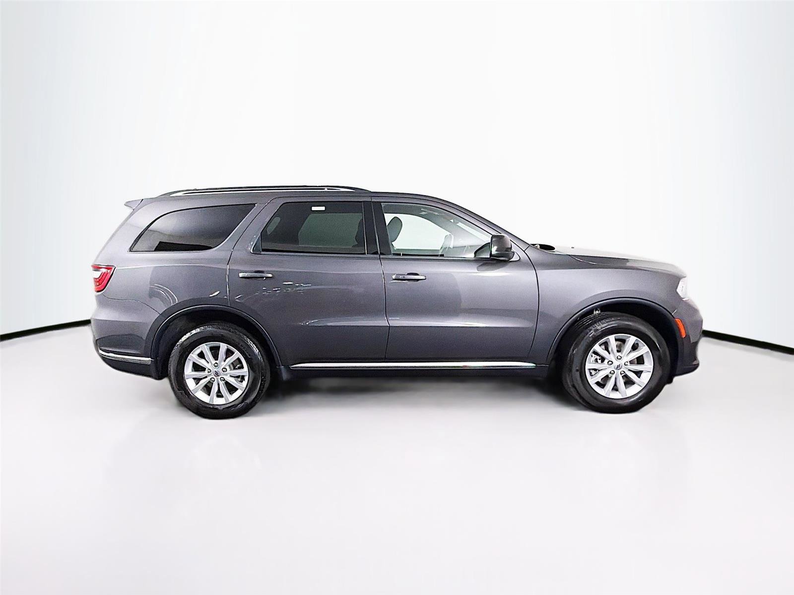 Used 2024 Dodge Durango SXT AWD/4WD image 8