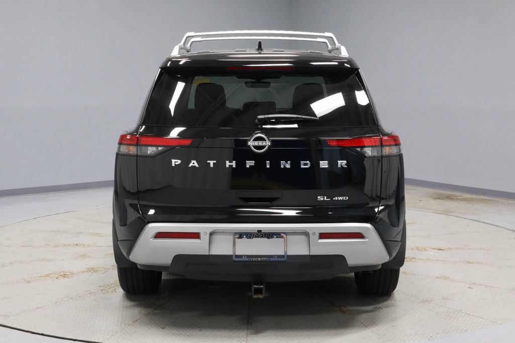 Certified 2024 Nissan Pathfinder SL w/ Cargo Package AWD/4WD image 12